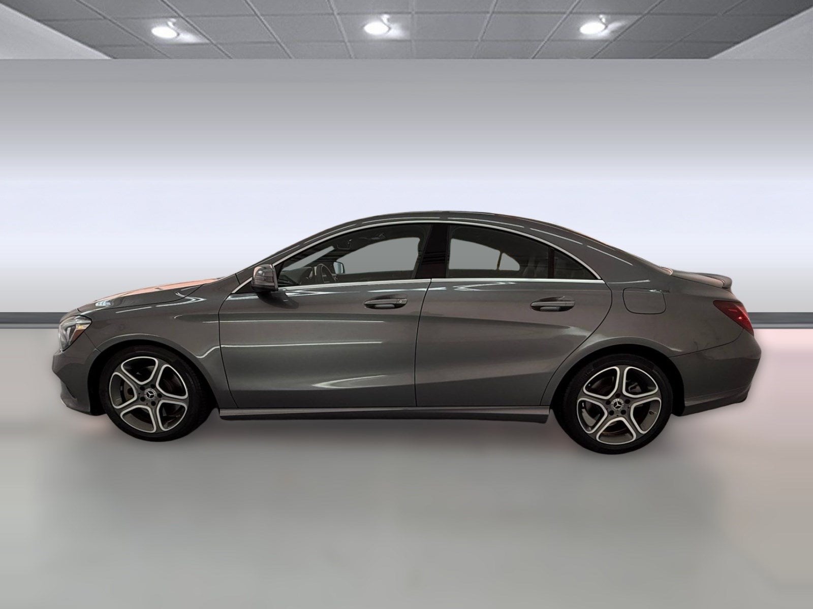 Used 2018 Mercedes-Benz CLA CLA250 with VIN WDDSJ4EB9JN562819 for sale in Santa Monica, CA