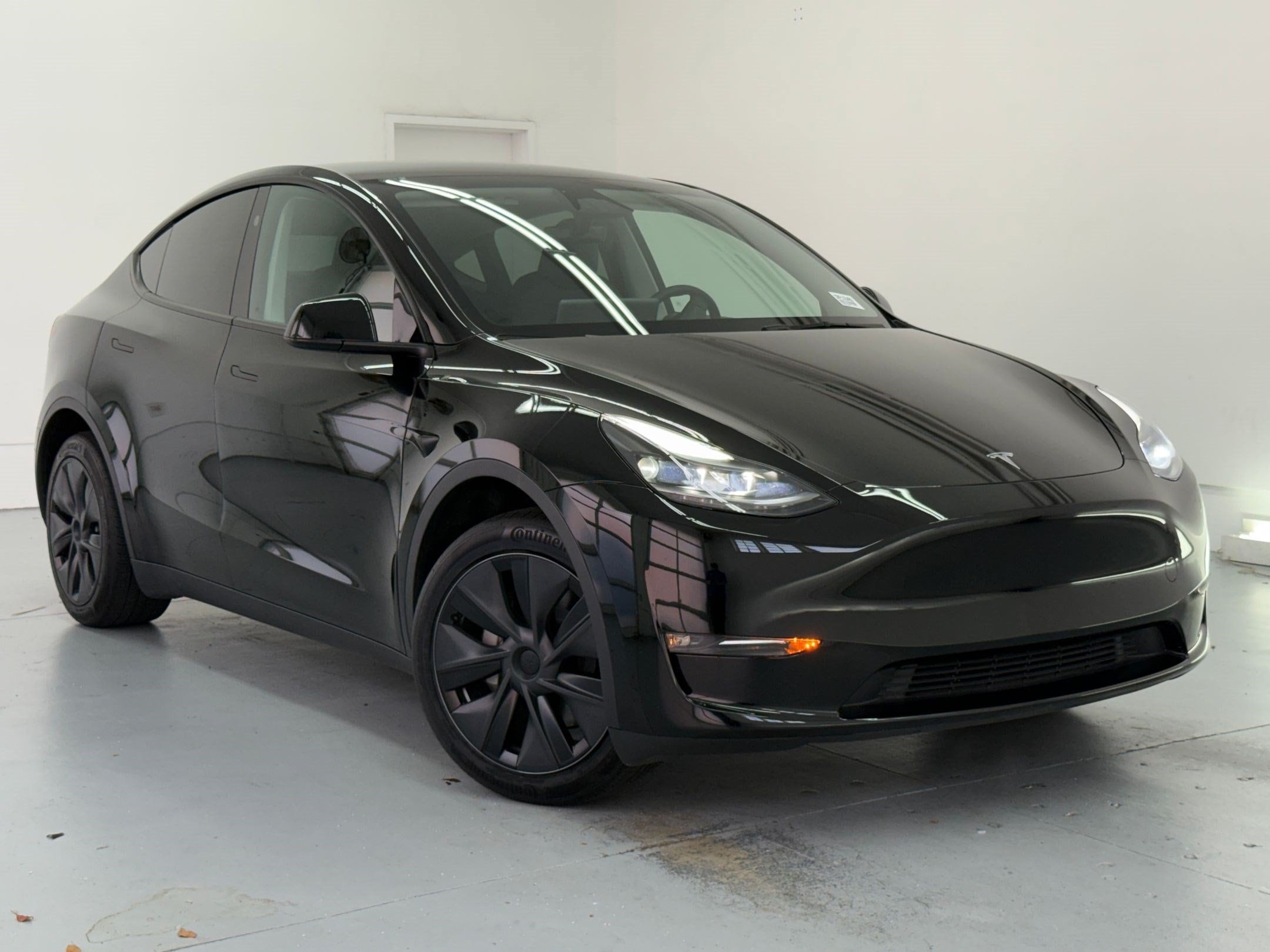 Model Y Long Range SUV