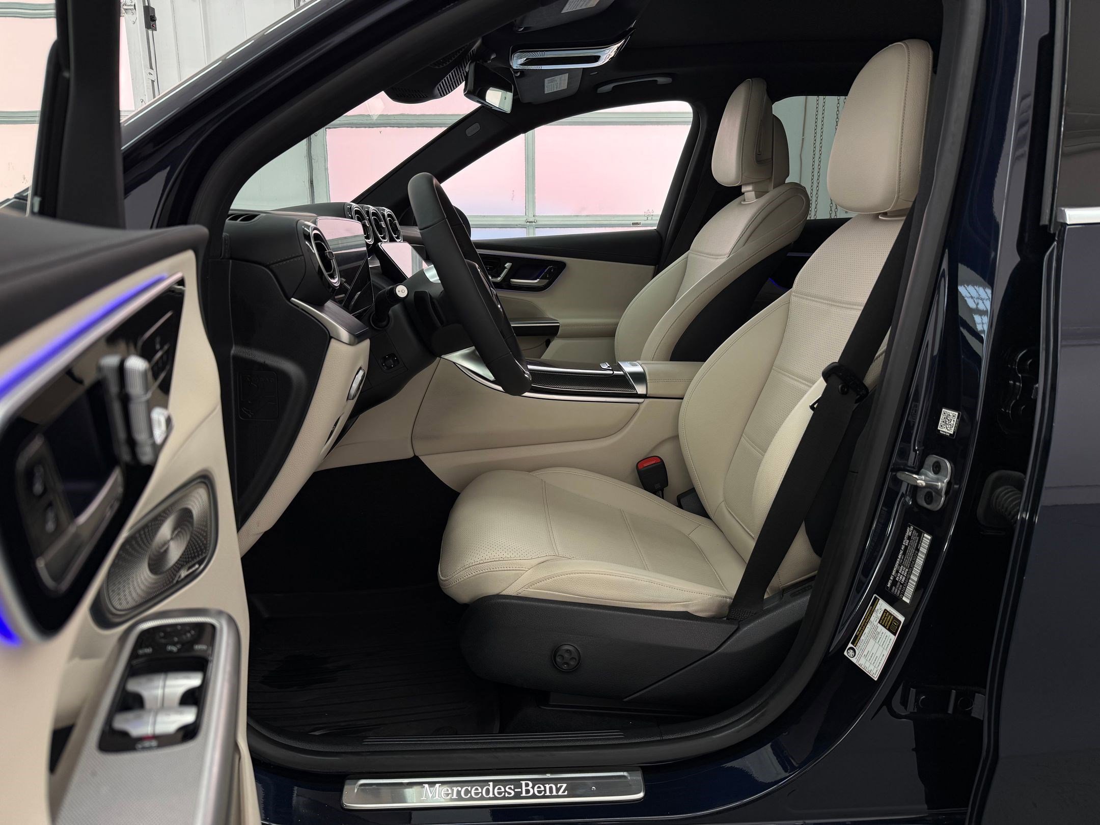 2024 Mercedes-Benz GLC 300 GLC 300 photo 4