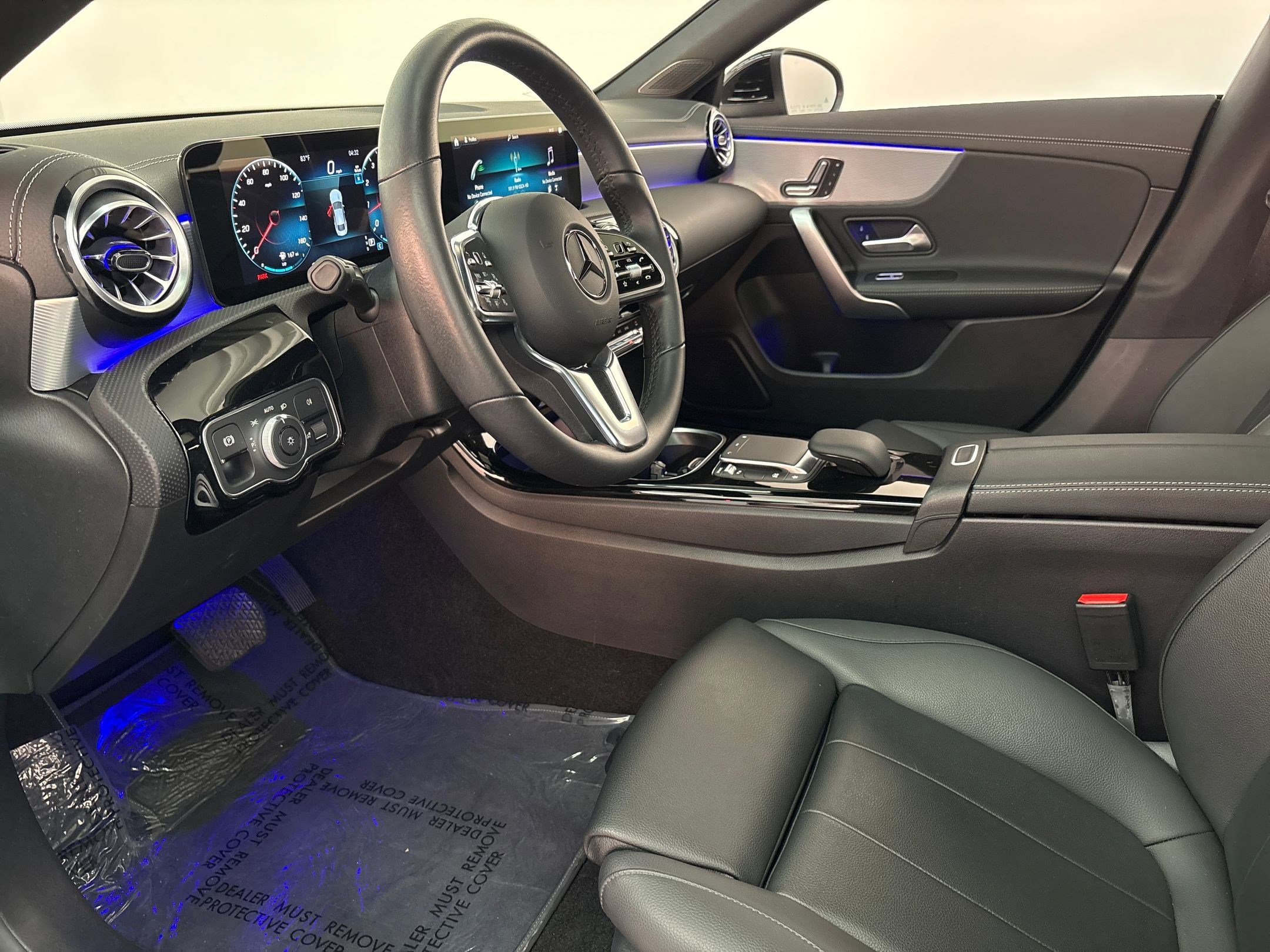 2023 Mercedes Benz CLA 250 photo 4