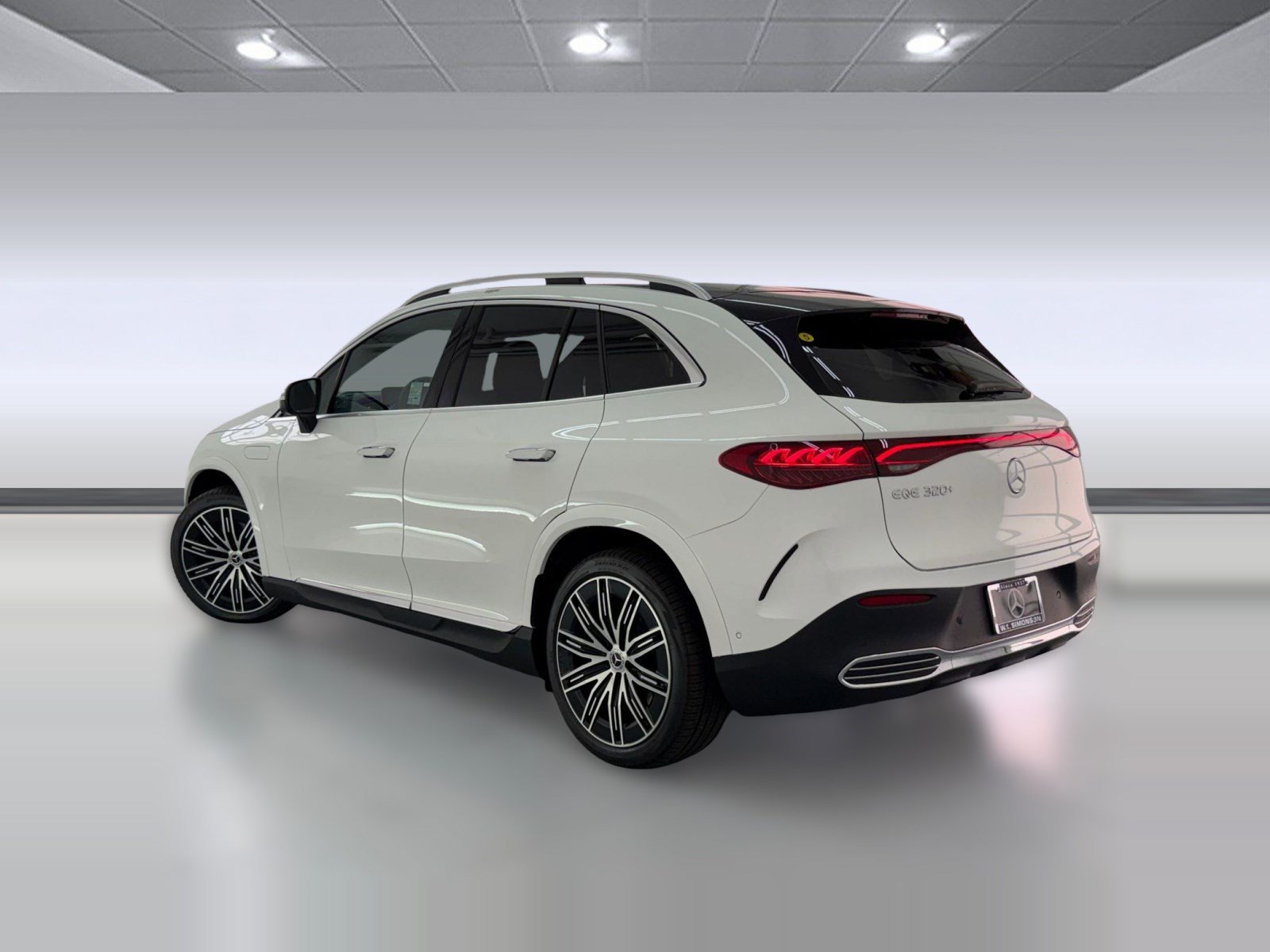 EQE 320+ SUV