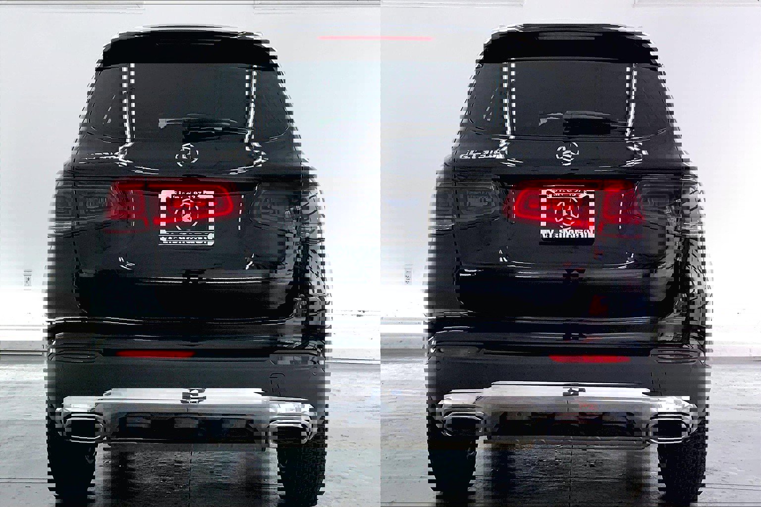 2021 Mercedes Benz GLC 300 photo 3