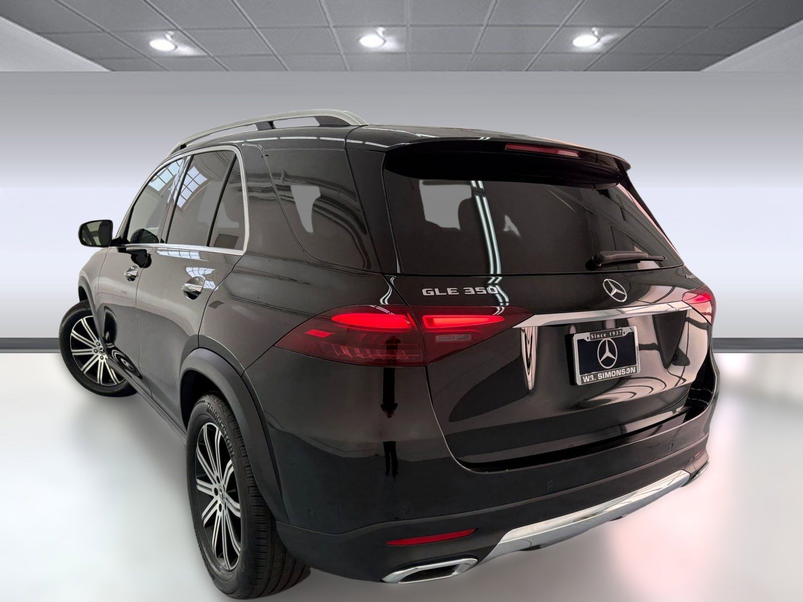 2024 Mercedes Benz GLE 350 photo 2