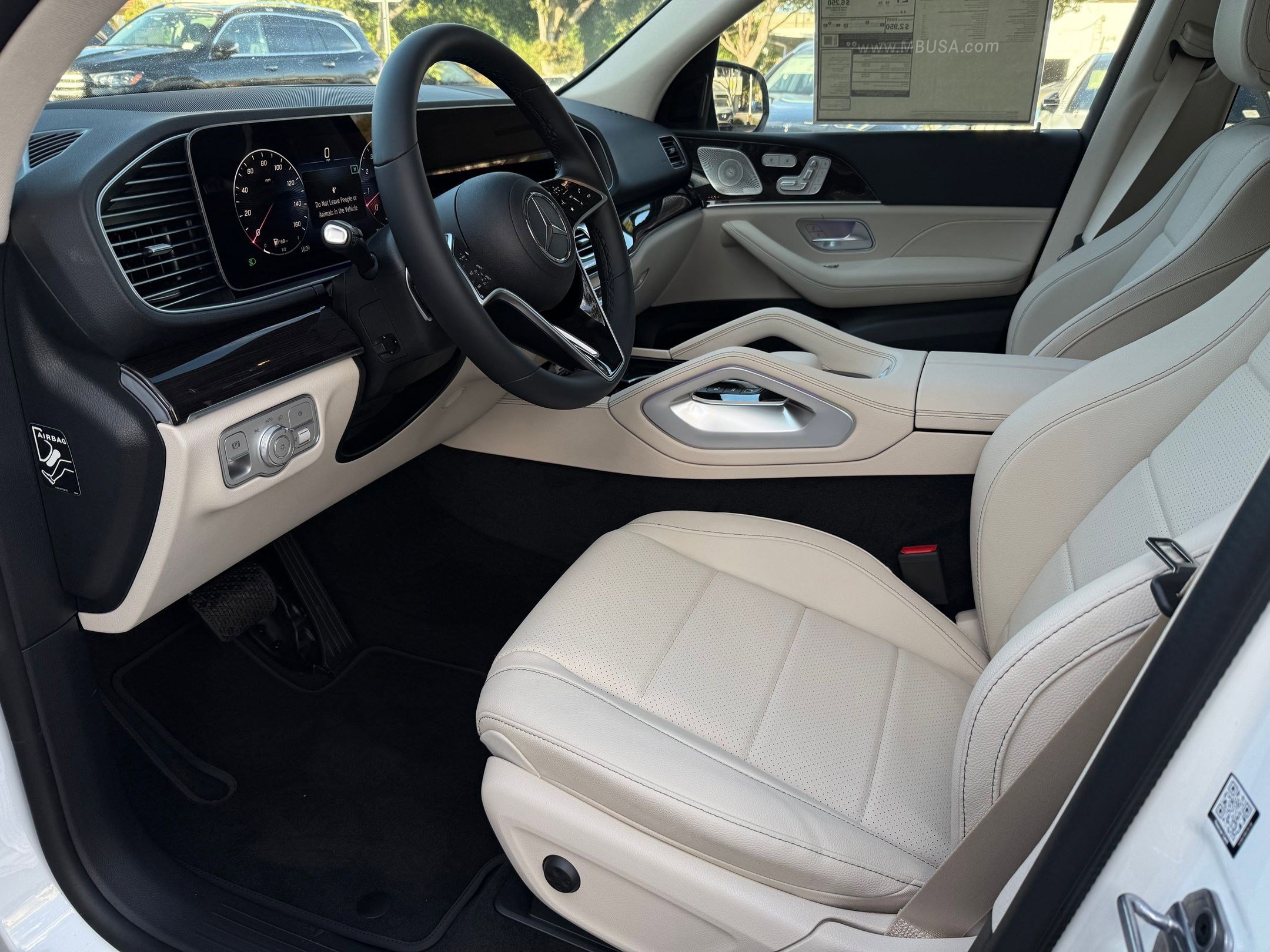 2026 Mercedes Benz GLE 450 4MATIC photo 4