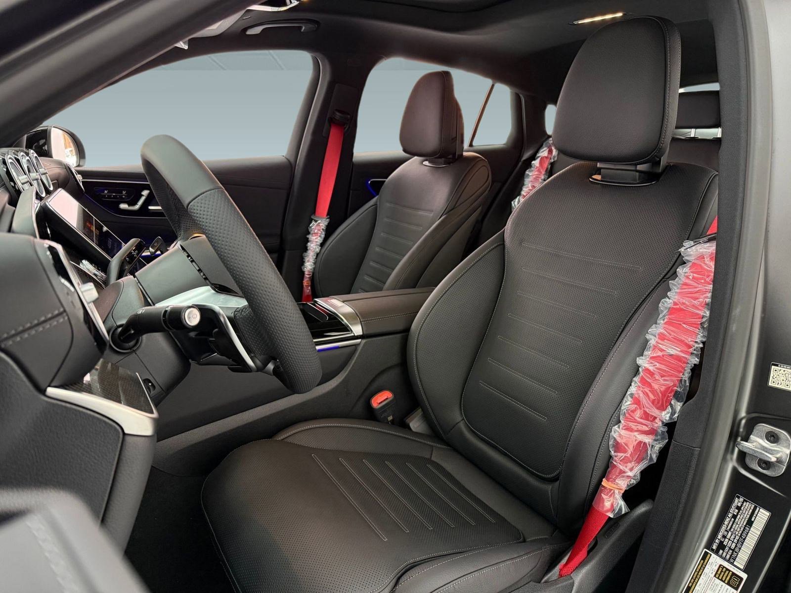 2026 Mercedes Benz GLC AMG 43 4MATIC photo 4