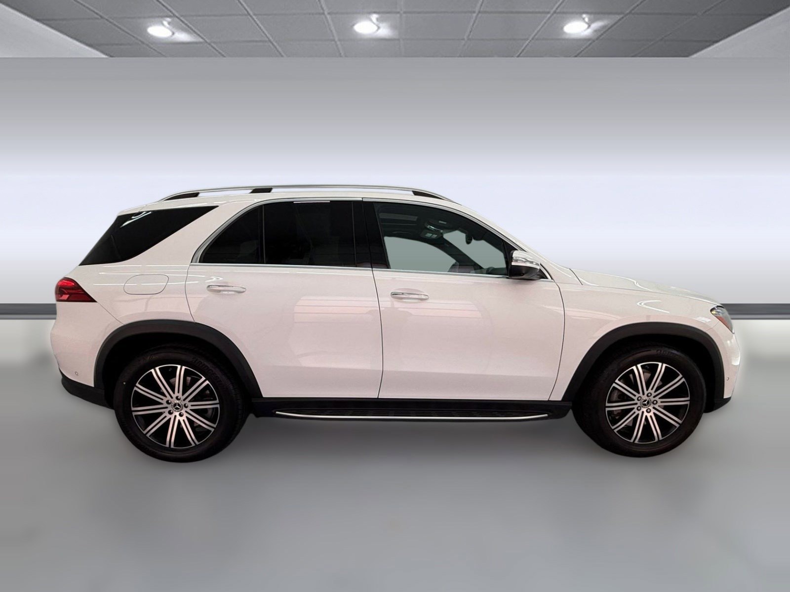 2025 Mercedes-Benz GLE 450e GLE 450e photo 6