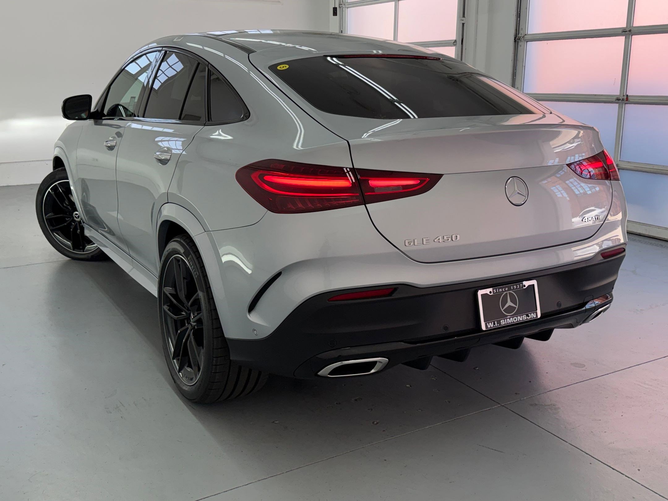 2026 Mercedes Benz GLE 450 4MATIC photo 2