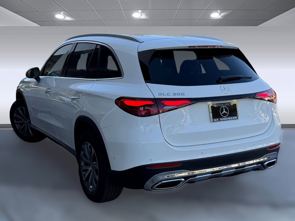 New 2026 Mercedes-Benz GLC 300  SUV