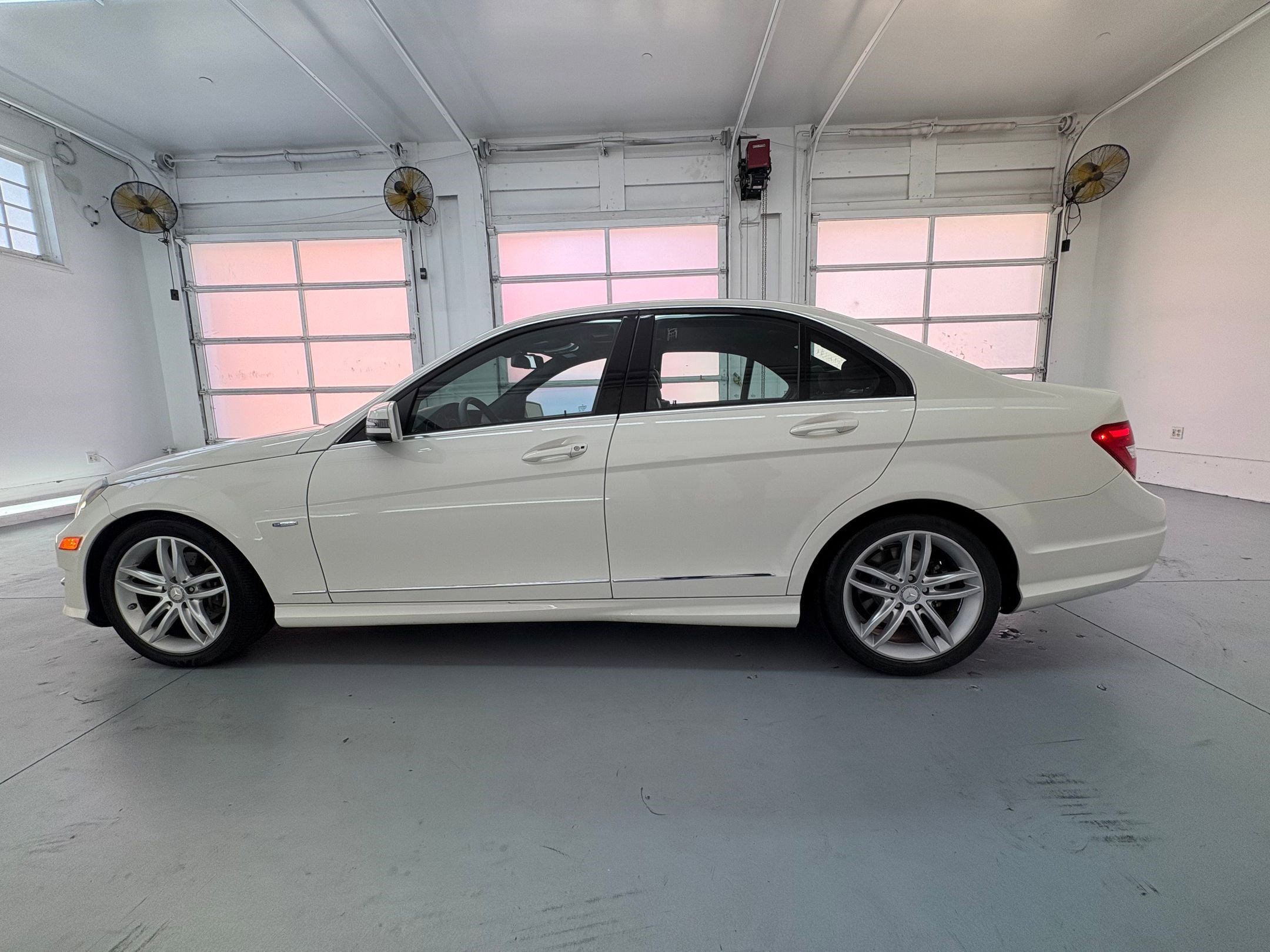 2012 Mercedes Benz C 250 Sport photo 2