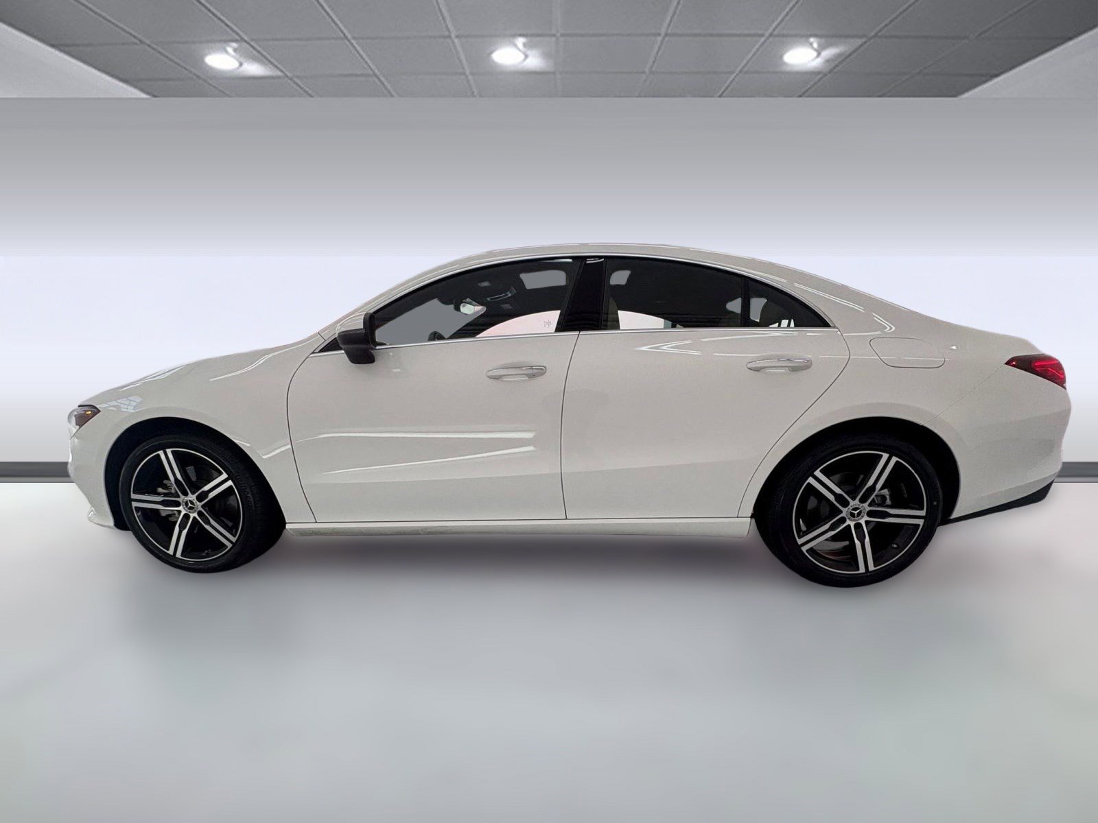 2023 Mercedes Benz CLA 250 photo 2