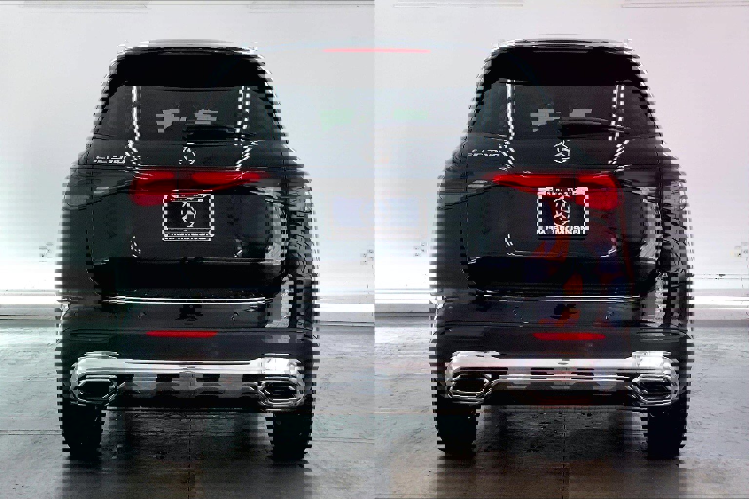 2024 Mercedes Benz GLC 300 photo 3