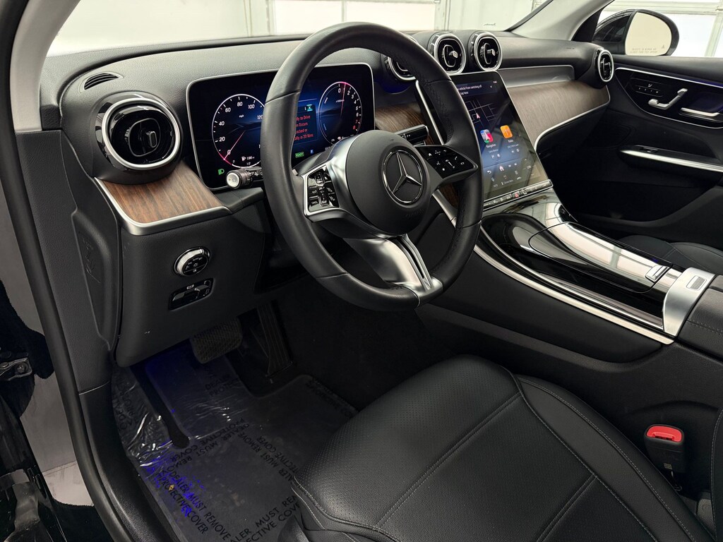 New 2025 Mercedes-Benz GLC 350e 4MATIC SUV