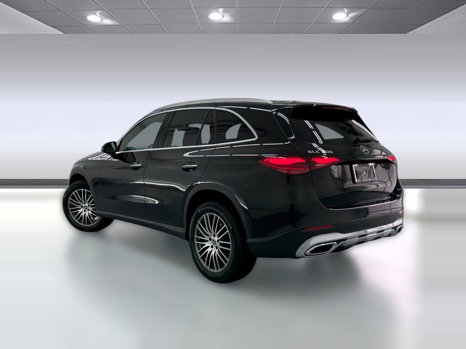 2026 Mercedes-Benz GLC 300 GLC 300 photo 2