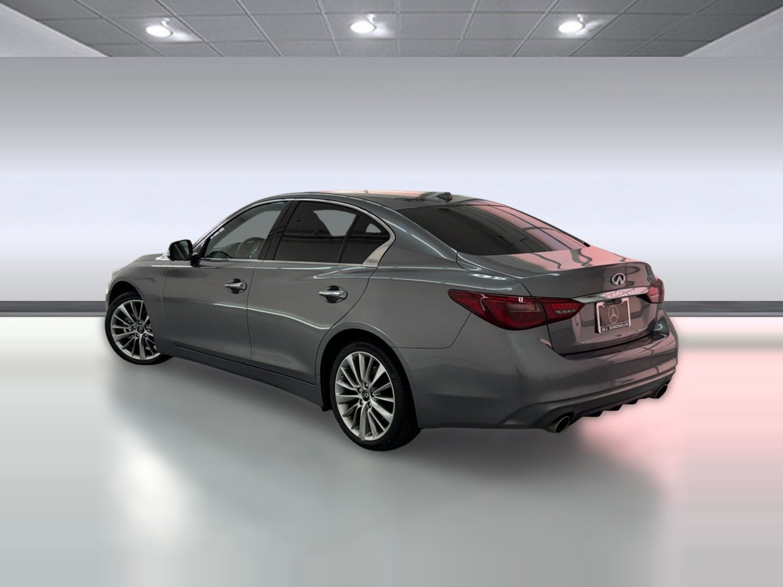 Q50 LUXE Sedan