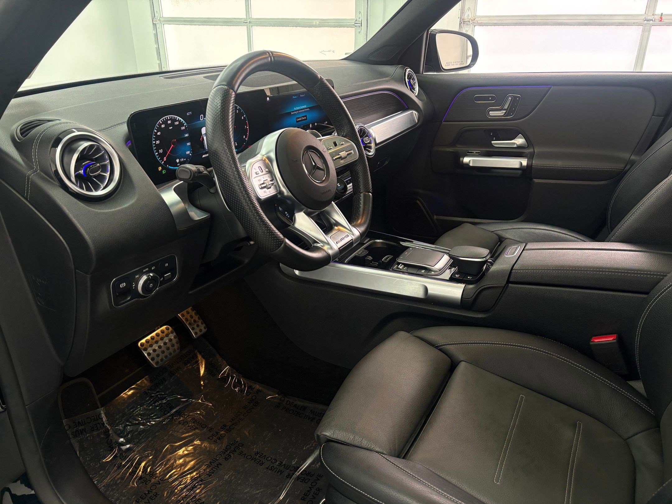 2022 Mercedes Benz GLB AMG 35 photo 3