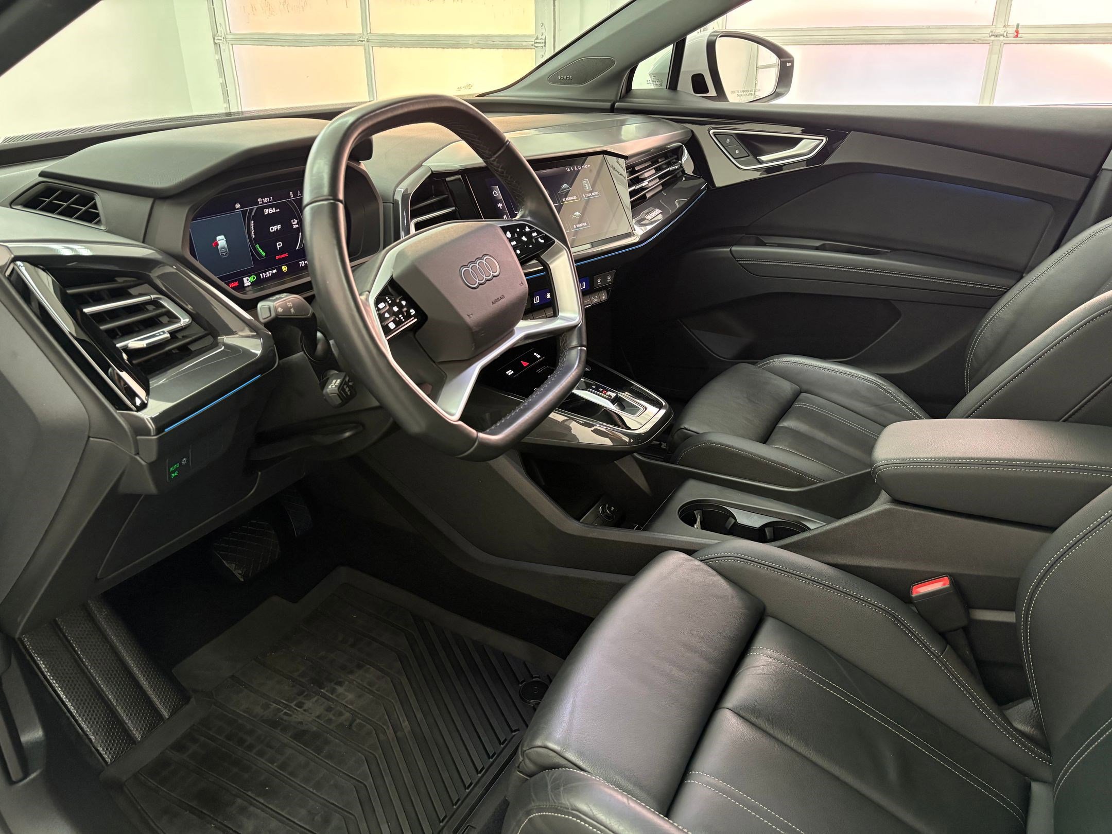 2022 Audi Q4 E-tron Sportback Premium Plus photo 4