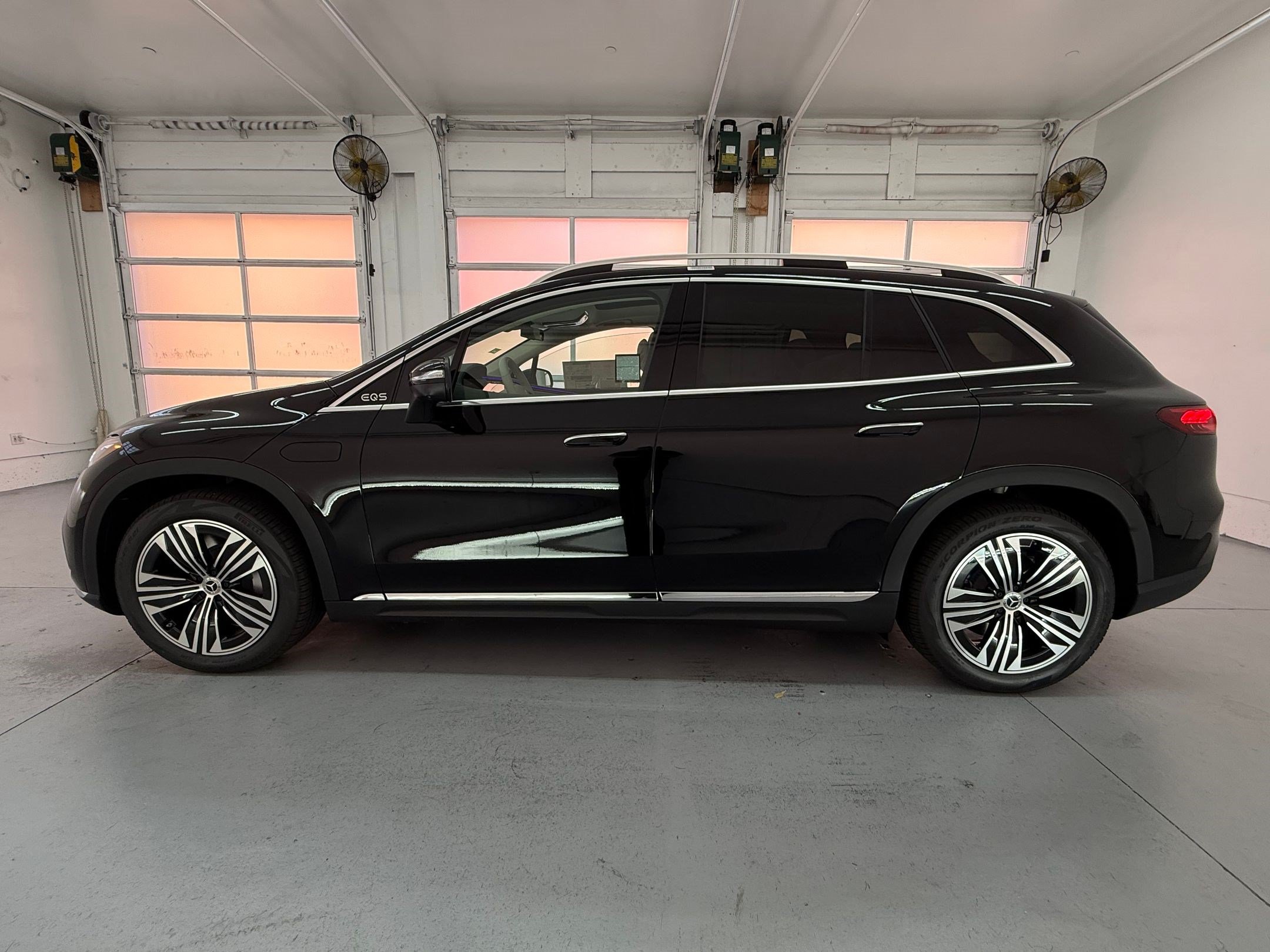 New 2027 Mercedes-Benz EQS 400 SUV 4MATIC SUV