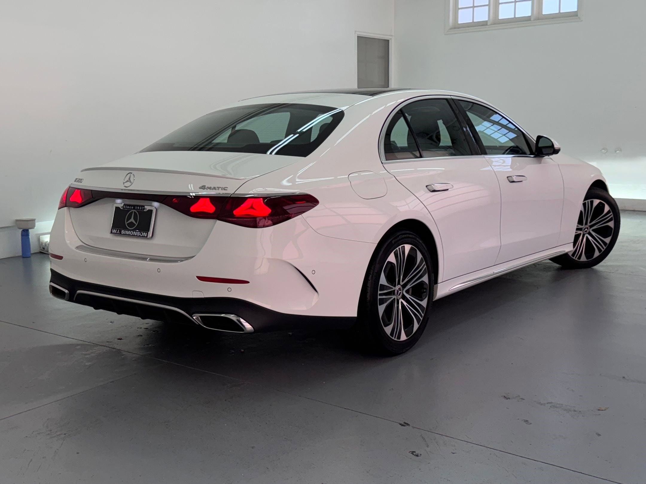 2024 Mercedes-Benz E-Class E 350 photo 6