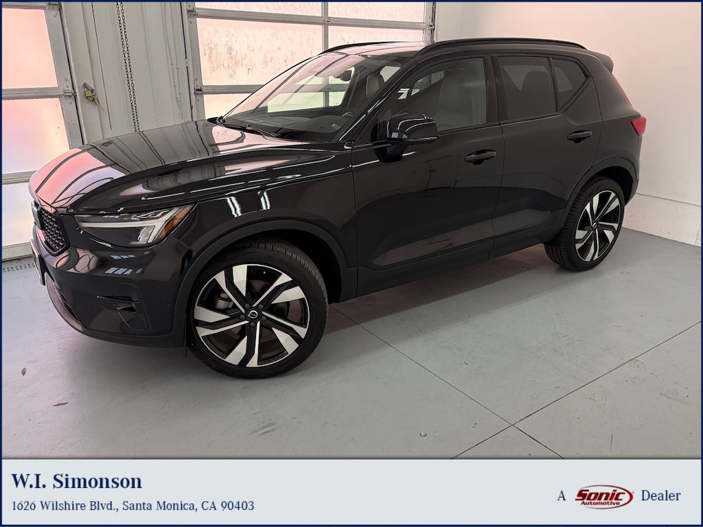 Used 2025 Volvo XC40 Plus Dark Theme SUV