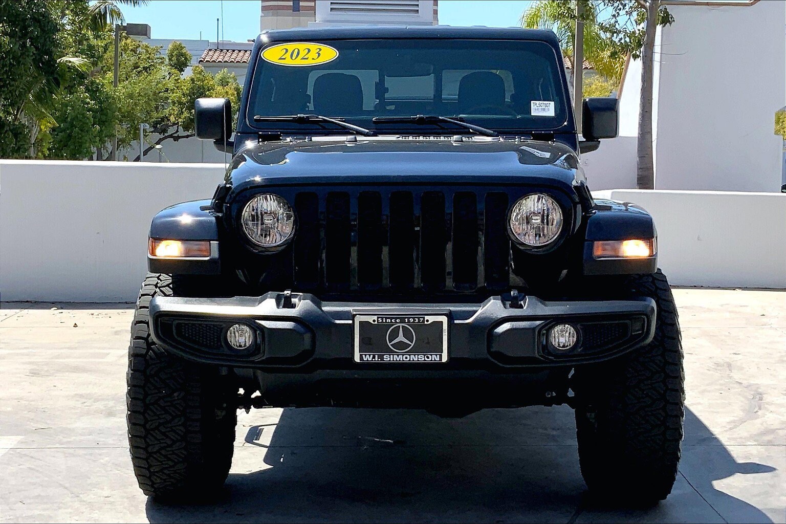 Used 2023 Jeep Gladiator WILLYS with VIN 1C6HJTAG8PL507807 for sale in Santa Monica, CA