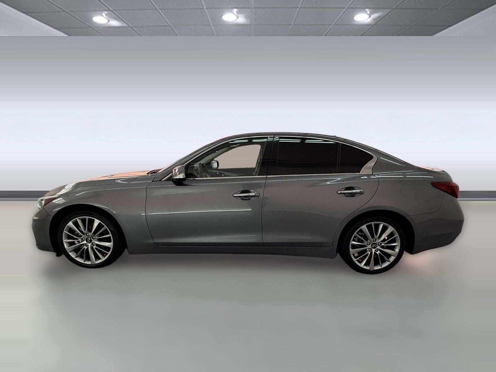 Q50 LUXE Sedan