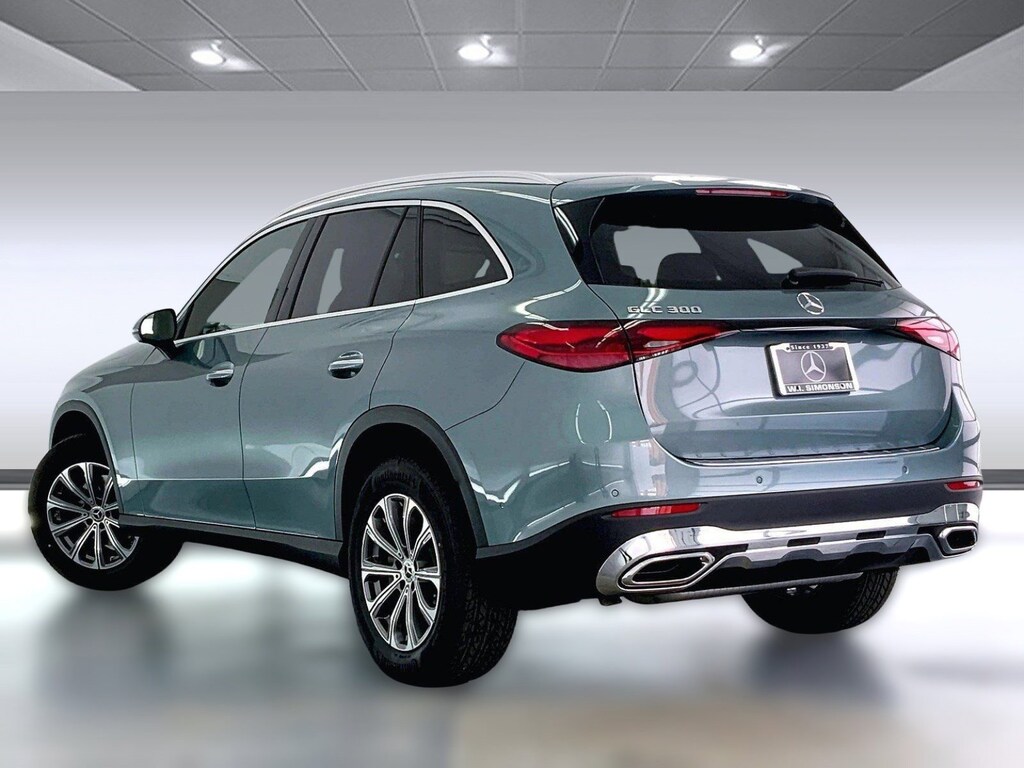 New 2025 Mercedes-Benz GLC 300 SUV