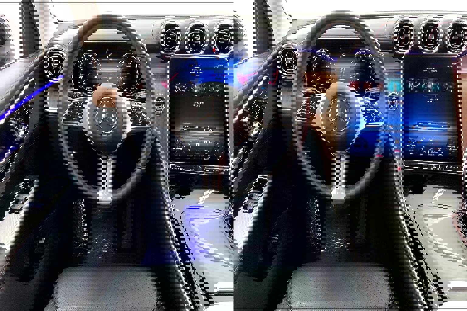 2023 Mercedes Benz GLC 300 photo 4