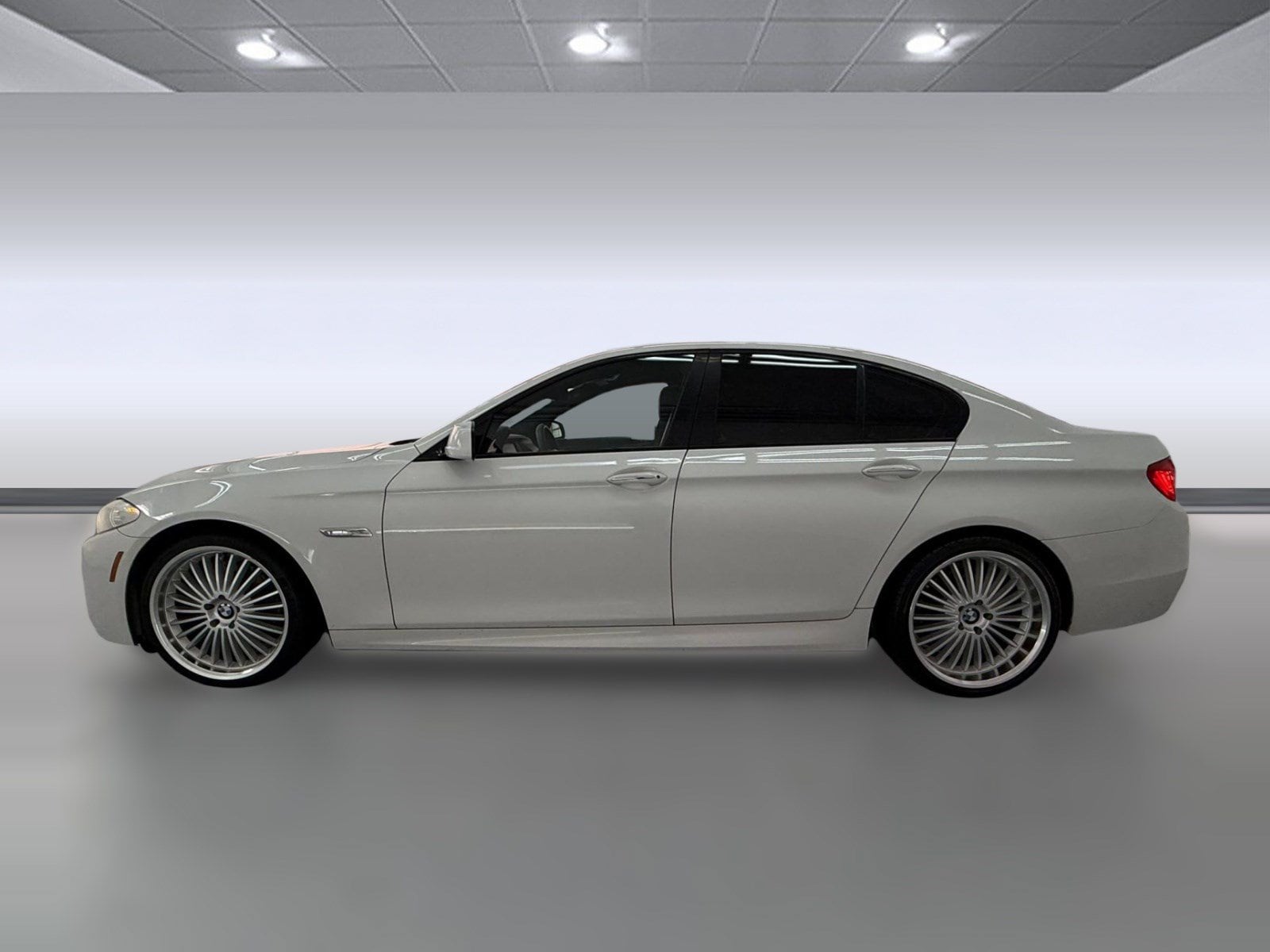 Used 2013 BMW 5 Series 535i with VIN WBAFR7C59DC825455 for sale in Santa Monica, CA