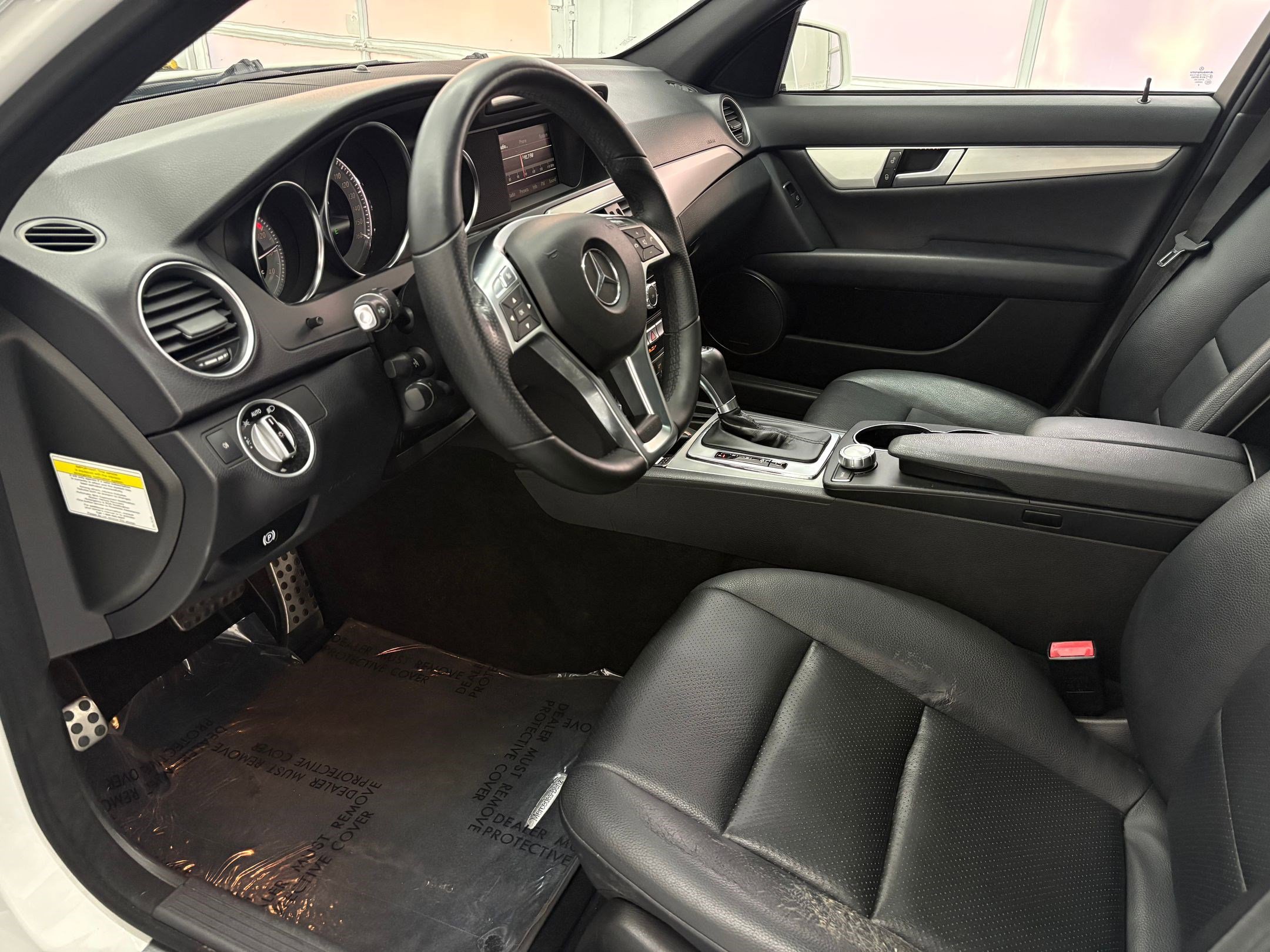 2013 Mercedes Benz C 250 Sport photo 4