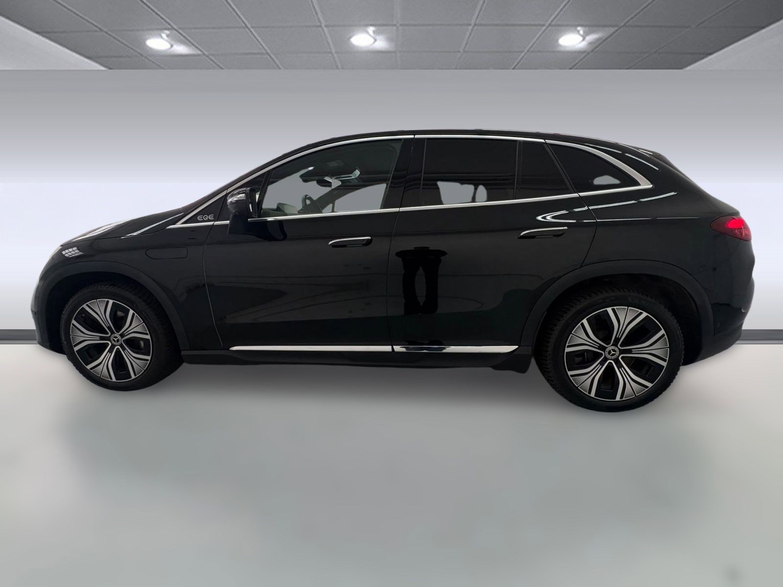 2023 Mercedes Benz 350 4MATIC photo 2