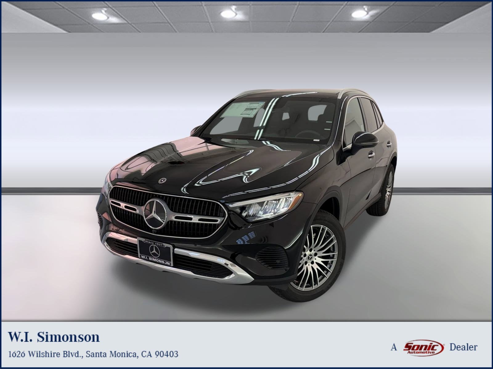 2026 Mercedes-Benz GLC Base's photo