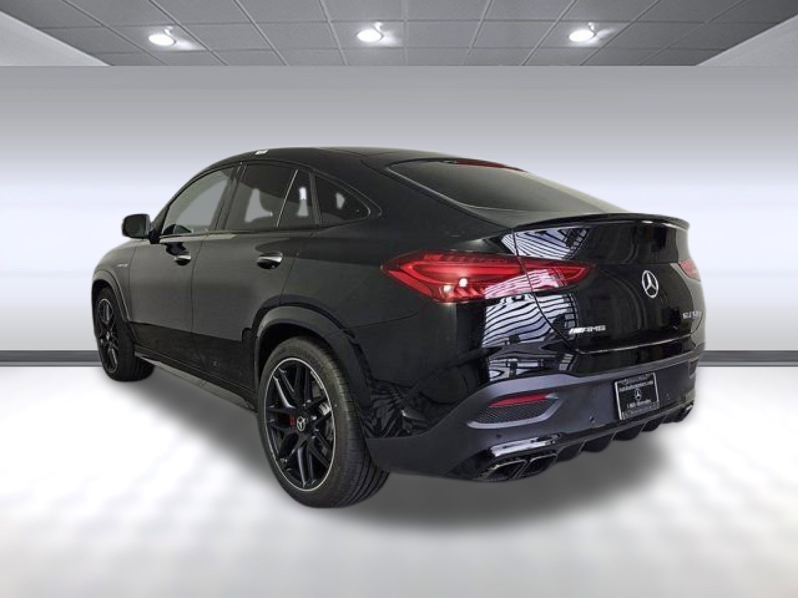 2025 Mercedes Benz GLE AMG 63 S photo 3
