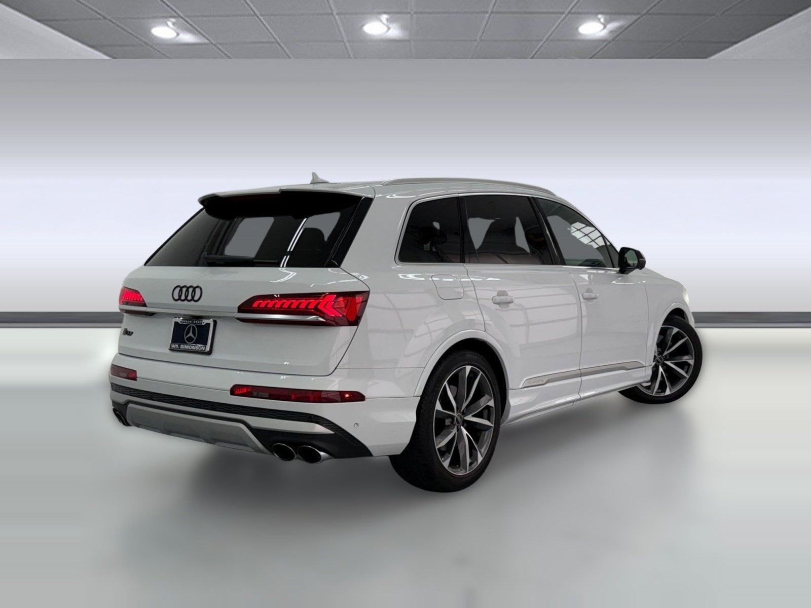 SQ7 Prestige SUV