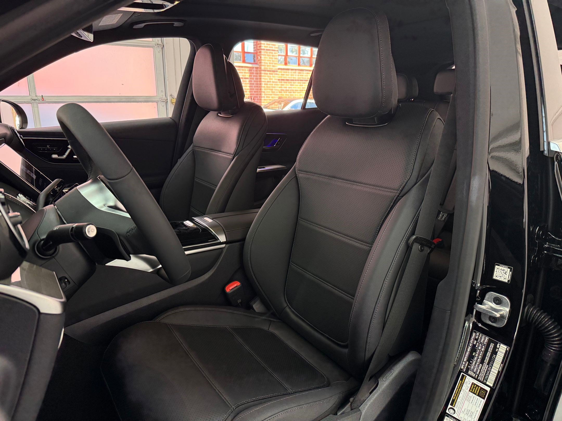 2026 Mercedes Benz GLC 300 photo 3