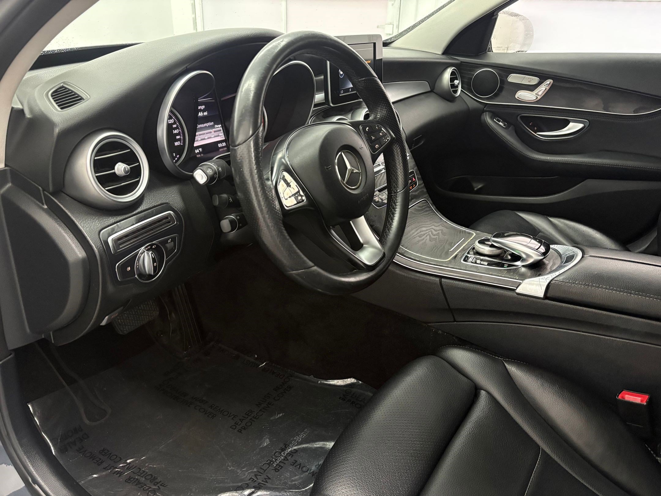 2016 Mercedes Benz C 300 Sedan photo 4