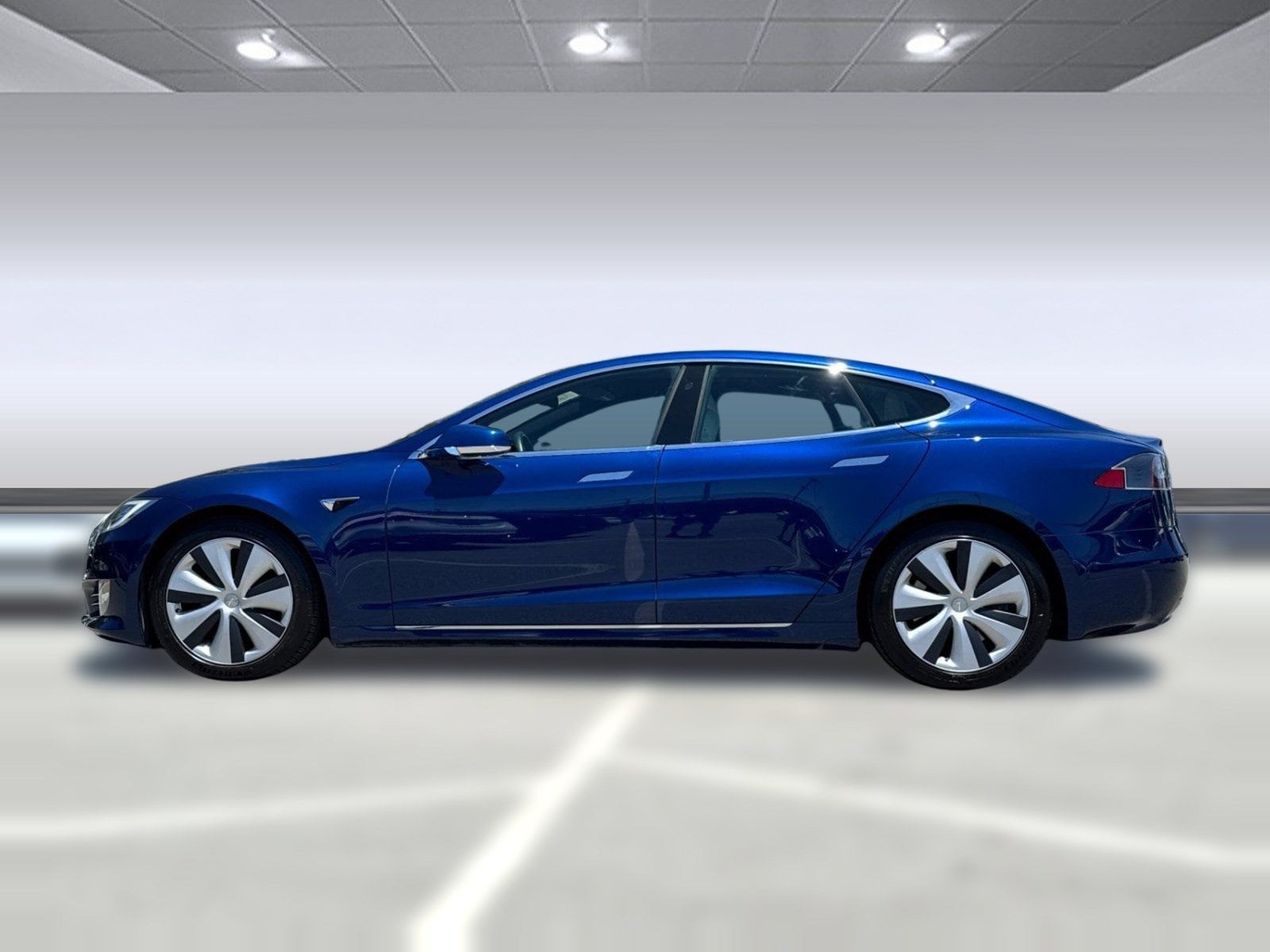 Model S Long Range Hatchback