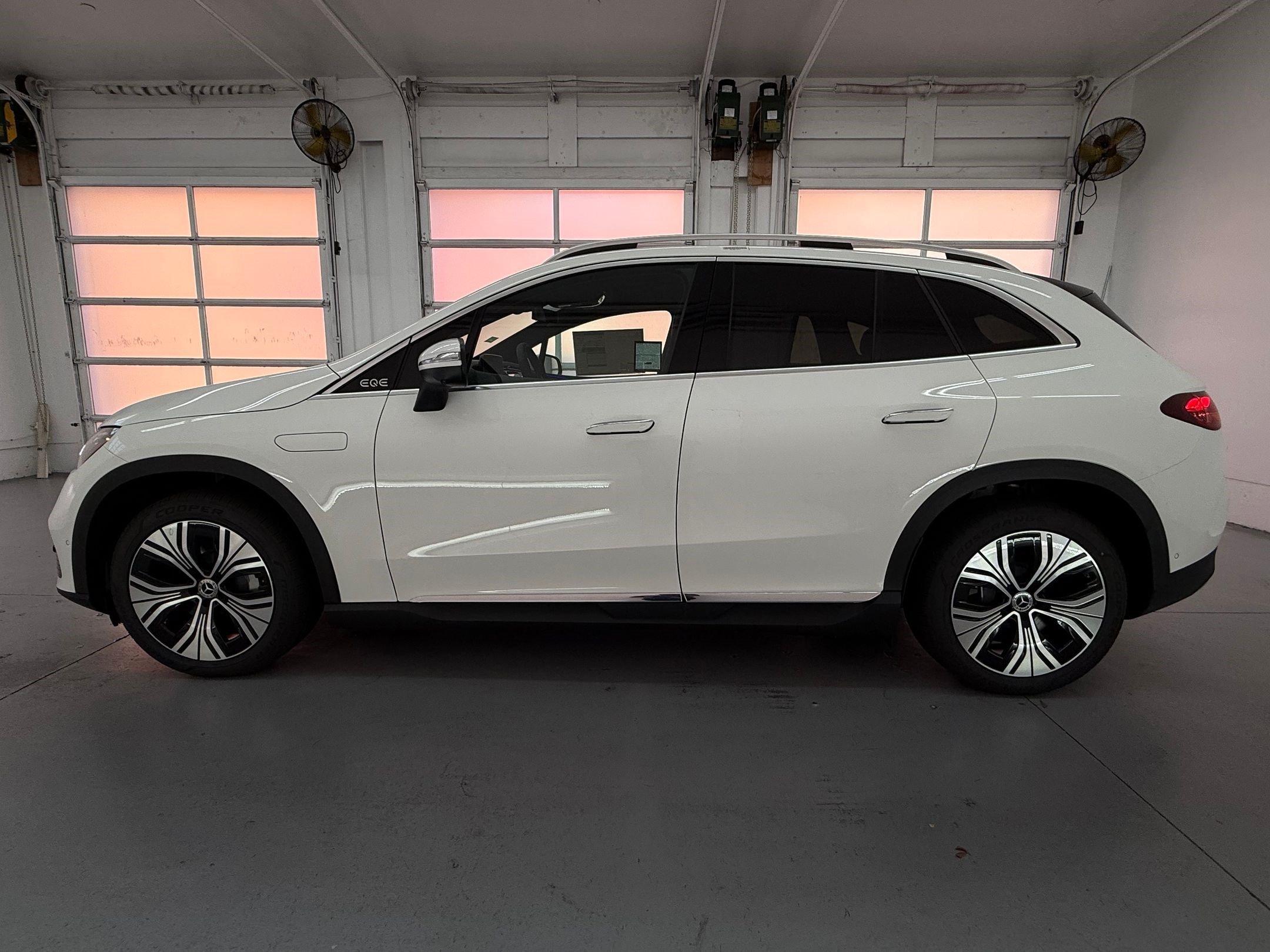 New 2027 Mercedes-Benz EQE 320 SUV 4MATIC SUV