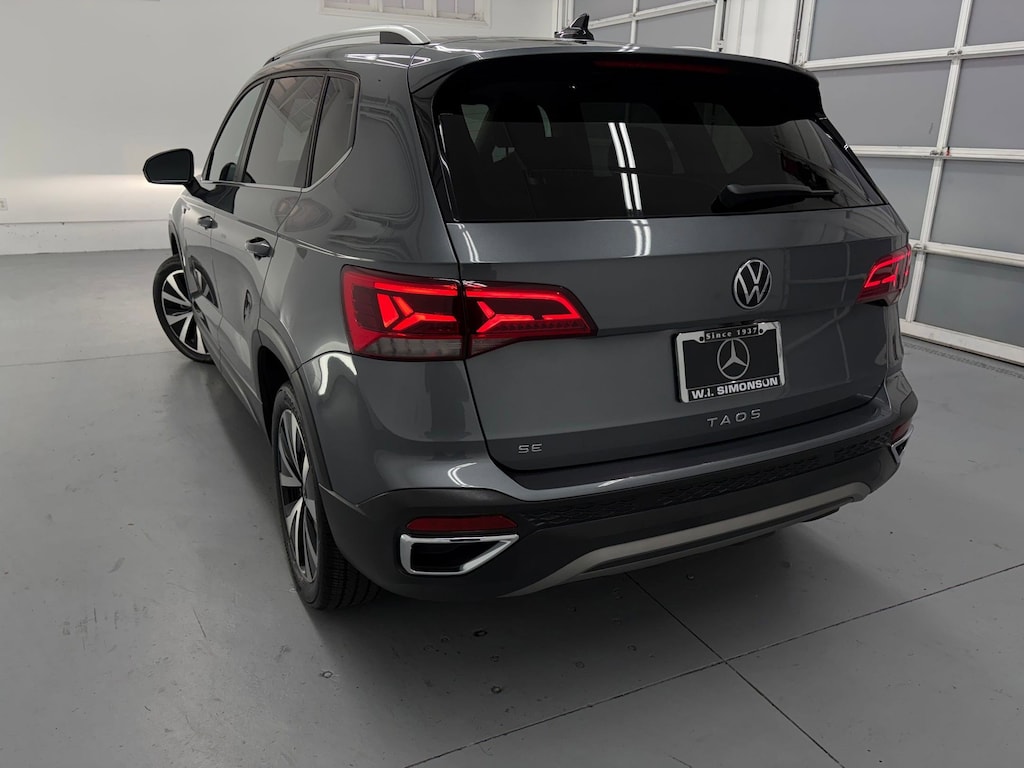 Used 2022 Volkswagen Taos SE SUV