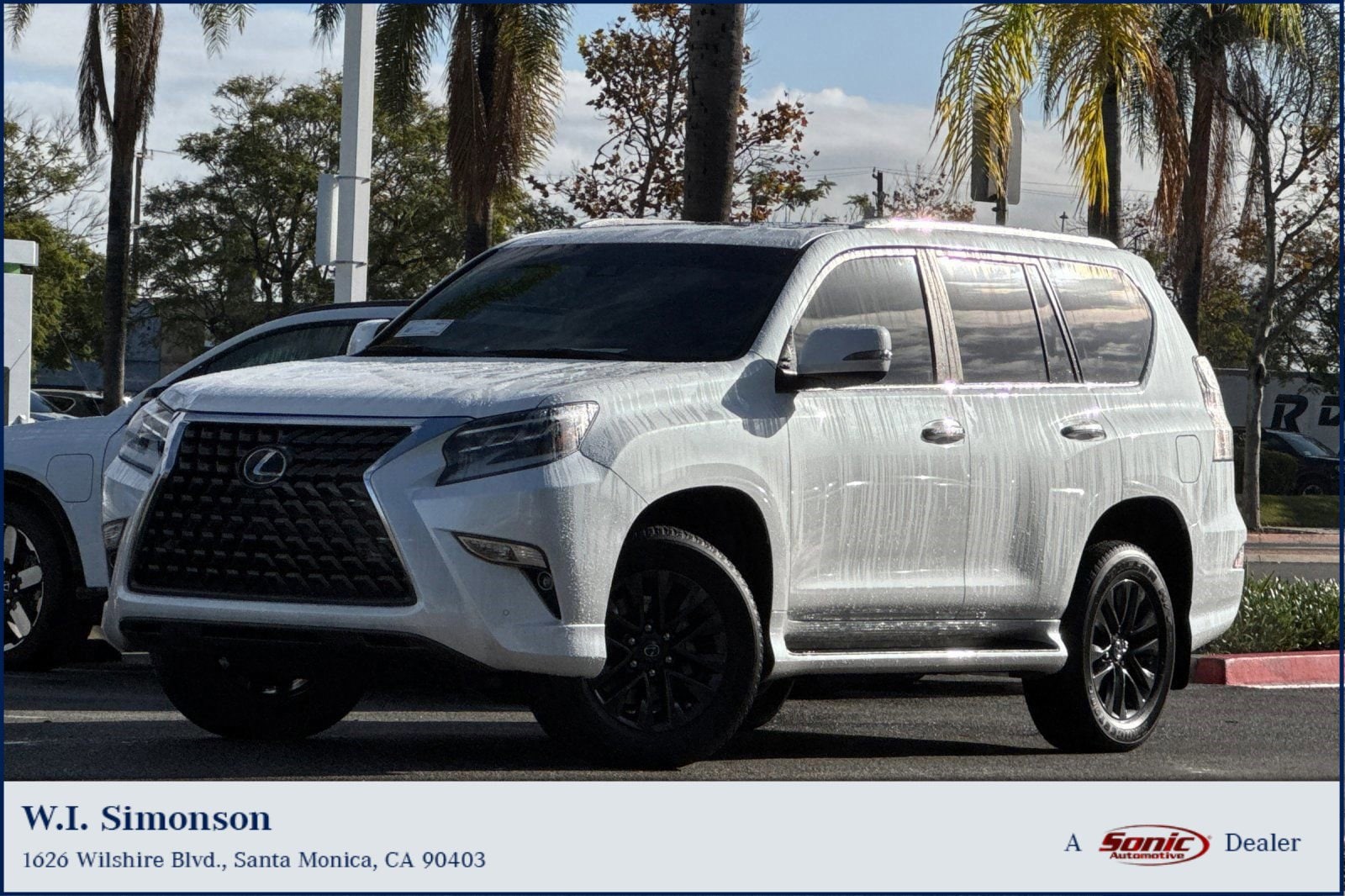 2023 Lexus GX Premium's photo