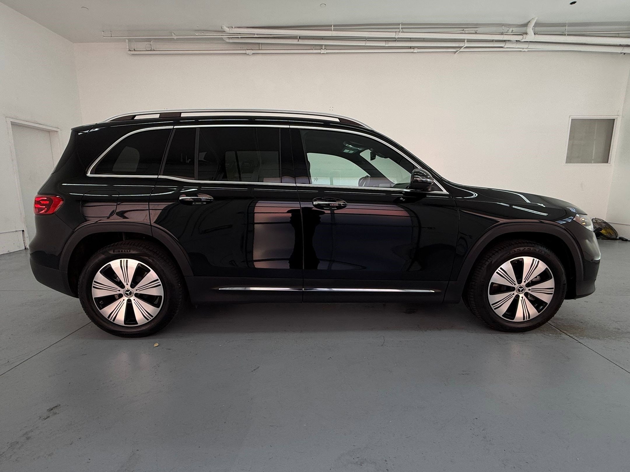 2025 Mercedes-Benz EQB 250+ EQB 250+ photo 6