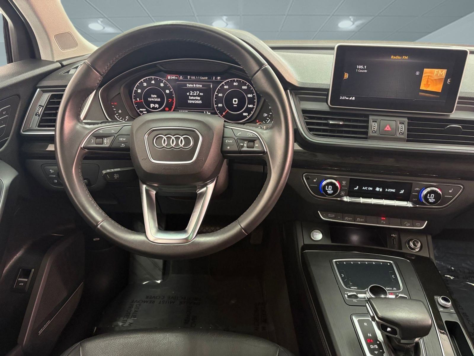2019 Audi Q5 Premium Plus photo 3