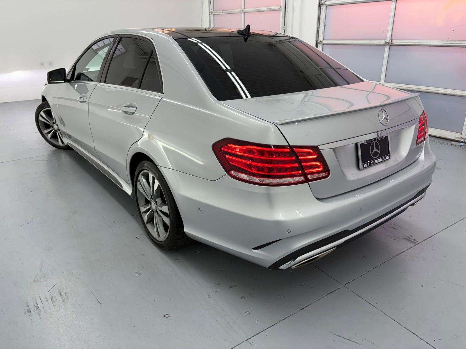 2016 Mercedes Benz E 350 Sport Sedan photo 3
