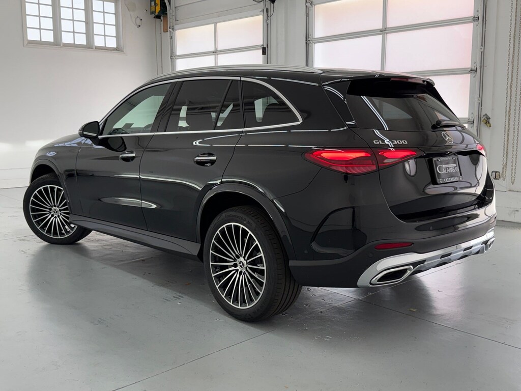 New 2026 Mercedes-Benz GLC 300 SUV