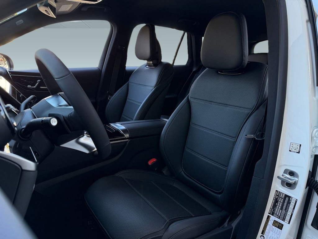 New 2026 Mercedes-Benz GLC 300  SUV