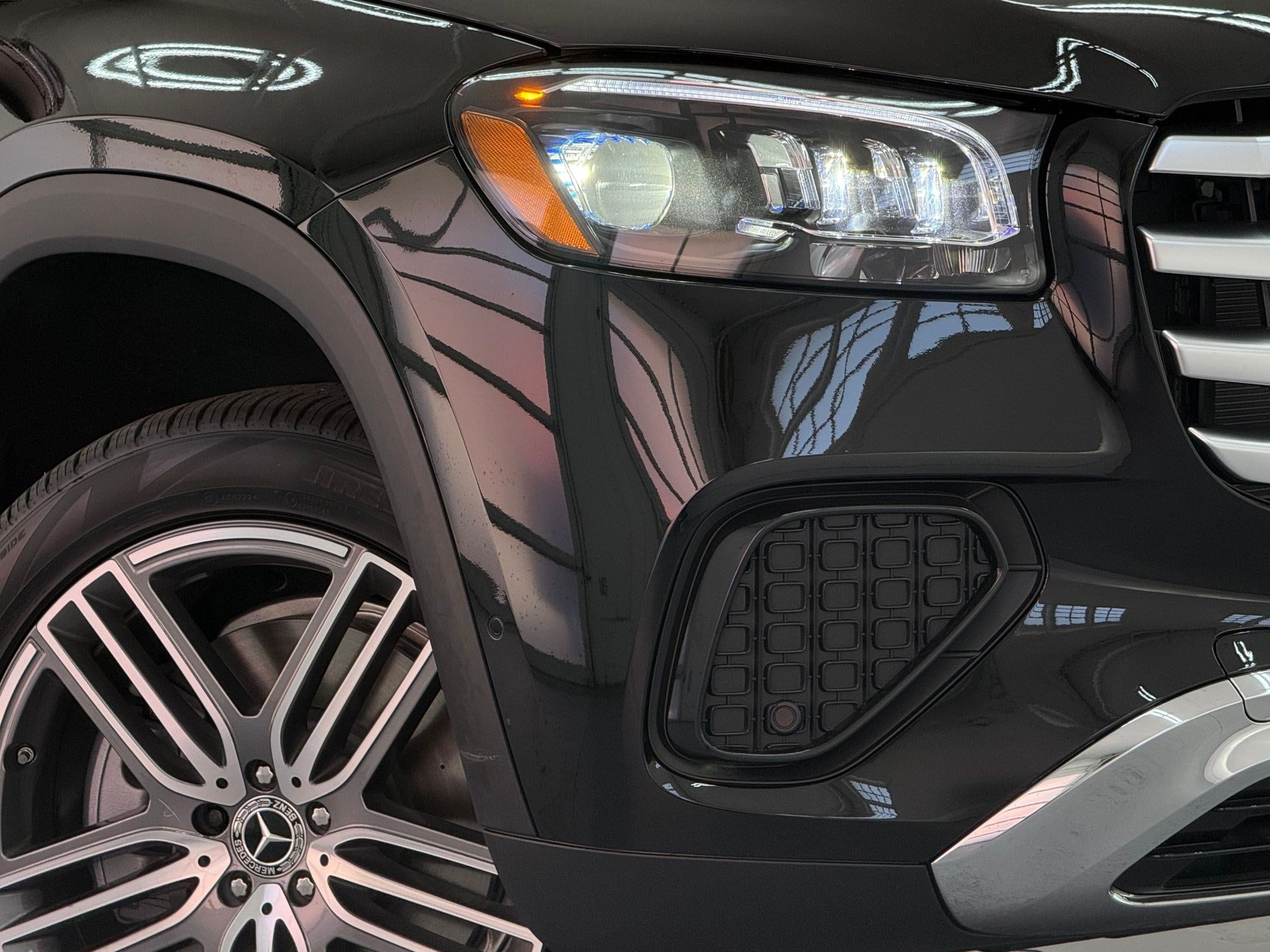 2026 Mercedes-Benz GLS Base - Photo 10