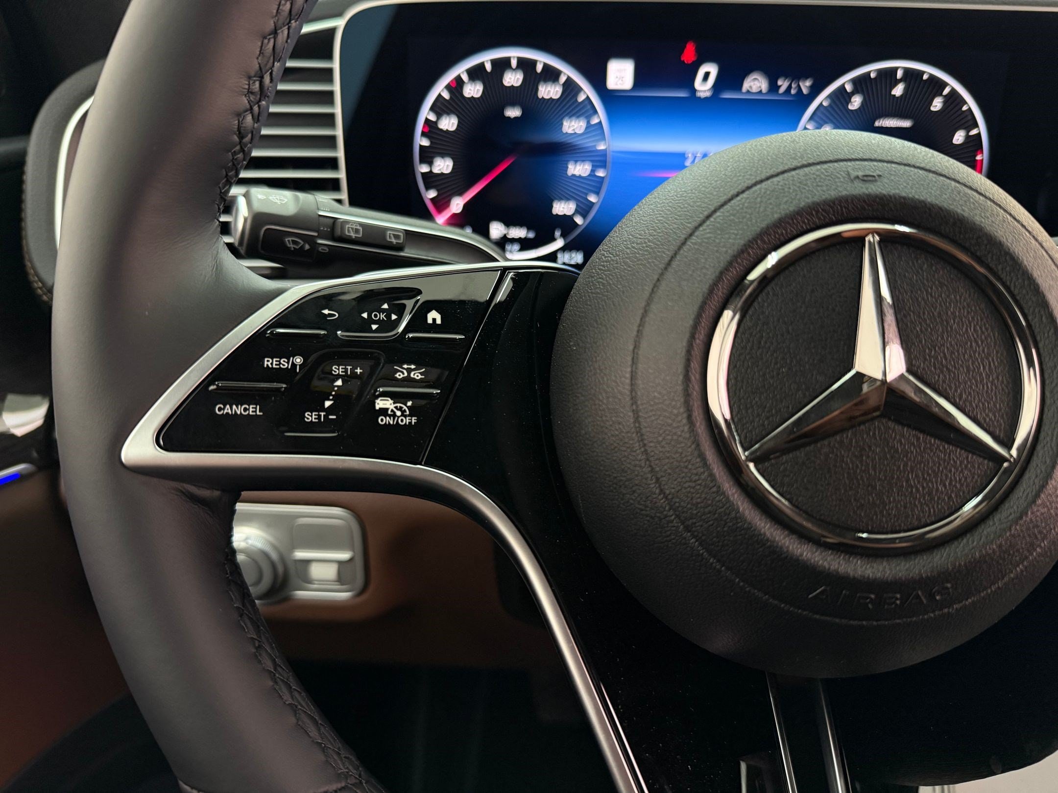 2026 Mercedes-Benz GLS Base - Photo 13