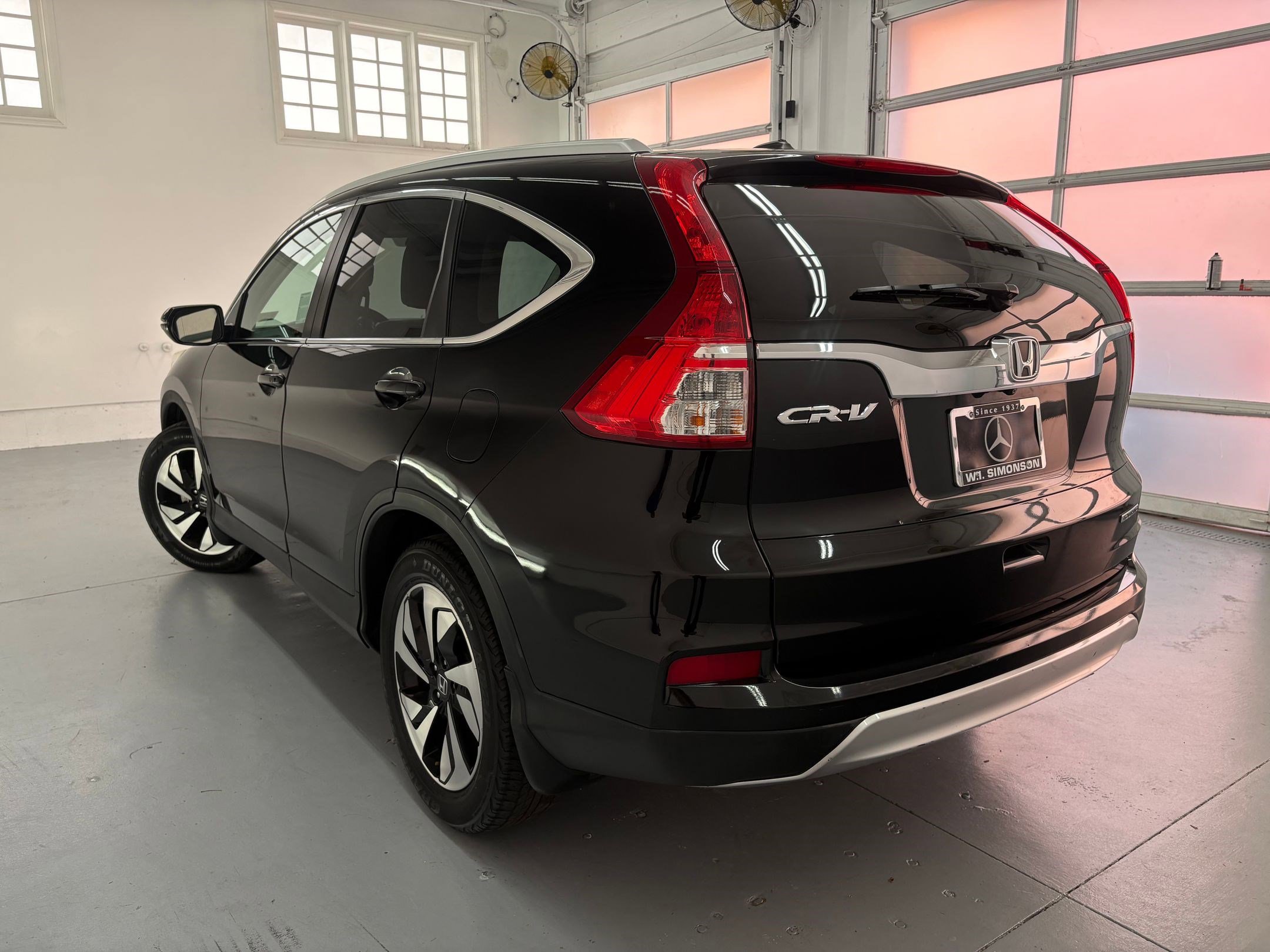 2016 Honda CR-V Touring photo 3