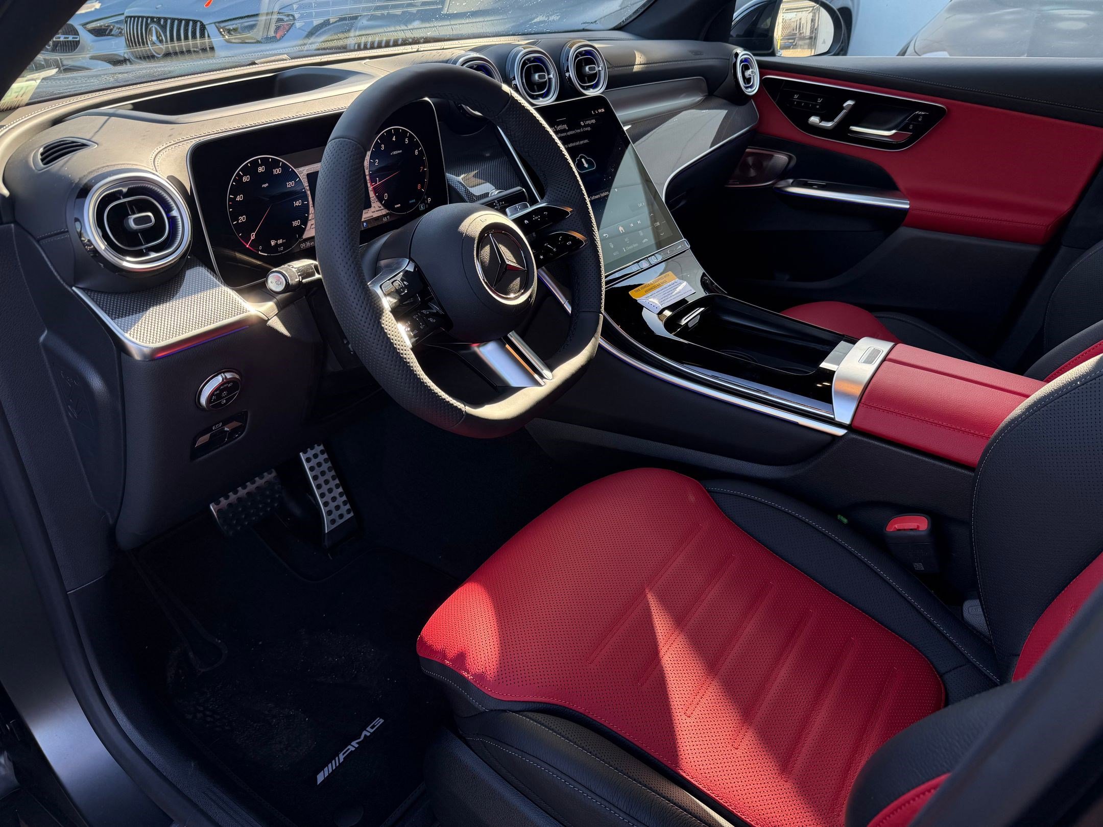 2026 Mercedes Benz GLC 300 4MATIC photo 2