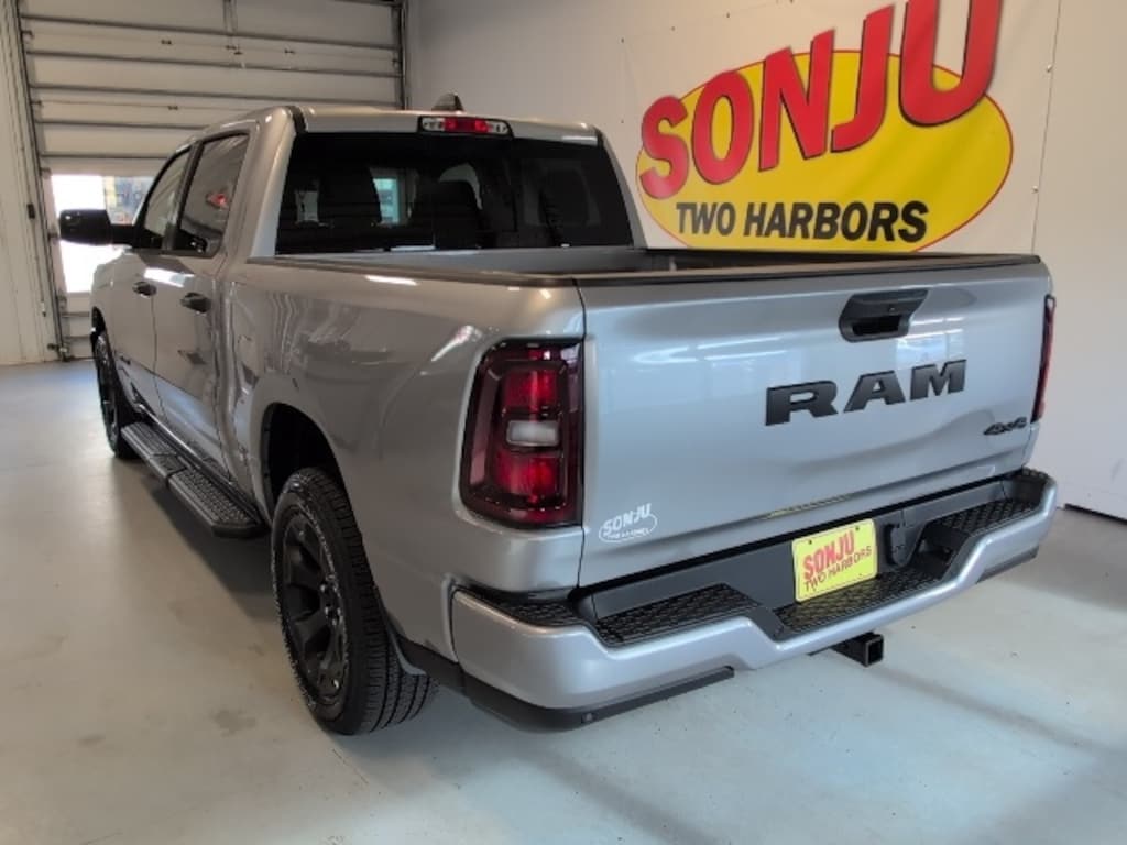 New 2025 Ram 1500 Tradesman Crew Cab 4x4 5'7 Box Pickup