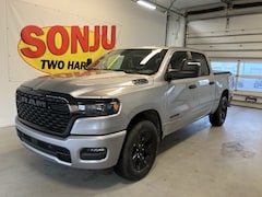 2025 Ram 1500 TRADESMAN CREW CAB 4X4 5'7 BOX Pickup